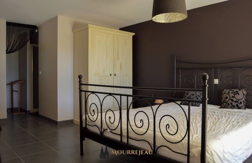 Saint-Justin Villa | Relaxing Vrbo Property with Private Pool and Breakfast