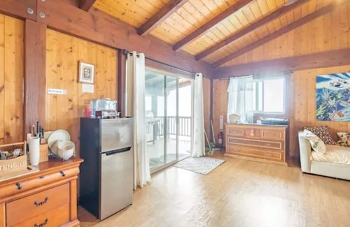Captain Cook House | Oceanview Retreat: Serenity Hale on the Kona Coast