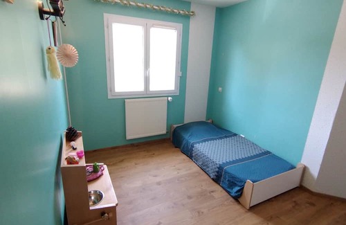 Eurre House | Welcoming 3-Bedroom Maison in the Heart of Drôme Village