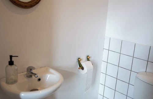 Argentat Apartment | Cozy Apartment with Gorgeous Dordogne Views for Families