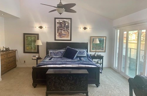 Channel Islands House | Elegant Main Channel Harbor Home with Spa and Hot Tub