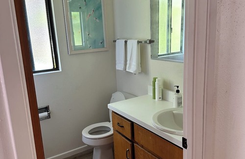 Lower State Condo | Modern Condo Steps from Funk Zone and Santa Barbara Beach