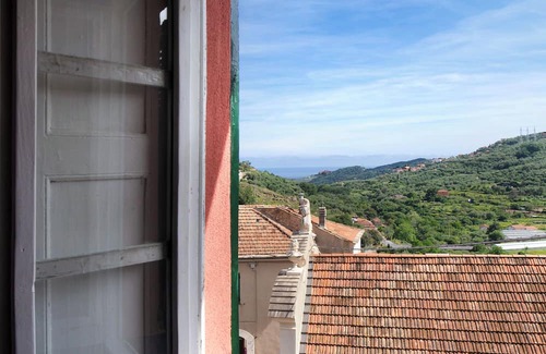 Roncagli House | Casa Degli Alberi: Sea View Retreat with Private Pool