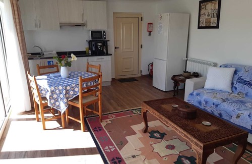 Alvaiazere House | Cozy Casa Flammini Guesthouse with Ocean View & Breakfast