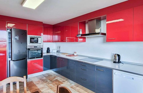 Laxe House | AG Casa Rústica Laxe: Perfect for Families and Pets