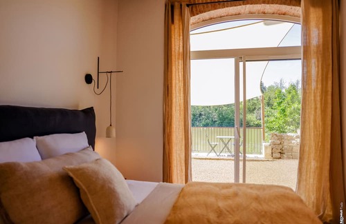 Brens Bed & Breakfast | Delightful Stay at "ô Berges de Brens" with Spa & Breakfast