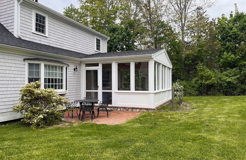 West Barnstable House | Inviting 3BD Farmhouse with Ocean Views Near Barnstable