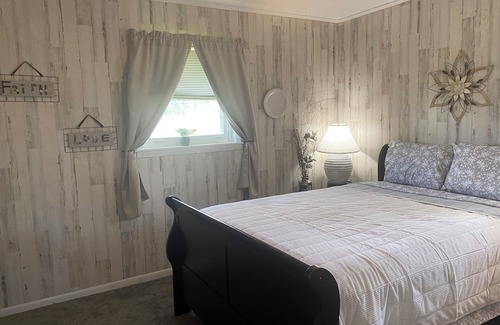 Thomas Drive House | Exciting Getaway: Poolside Fun in the Sun Awaits