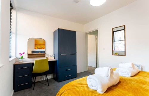 Taunton Apartment | Cozy 1 Bedroom Haven in Taunton with Family-Friendly Amenities