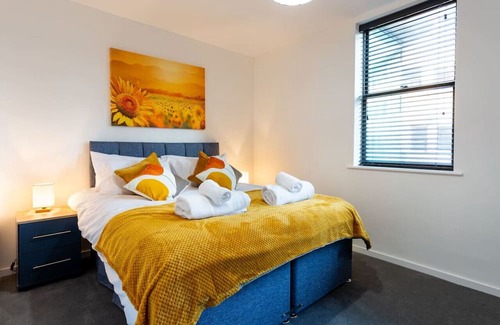 Taunton Apartment | Cozy 1 Bedroom Haven in Taunton with Family-Friendly Amenities