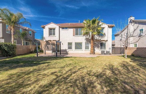 Palmdale House | Pet-Friendly Haven with Fenced Backyard for Family Fun