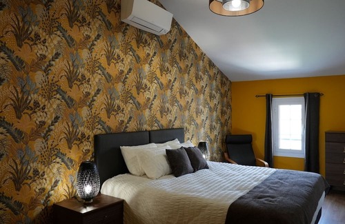Gauriaguet House | Discover Chambre d'Hôtes Ambre: Family-Friendly Retreat