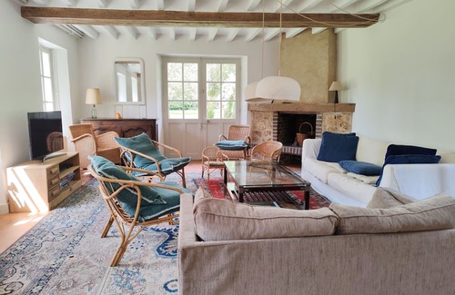 Autheuil-Authouillet House | Serene Retreat Between Paris and Deauville - La Maison de la Foret