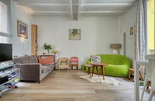 Parc-de-Montsouris Apartment | Cozy Parc Montsouris Apartment with Breakfast & Kitchen