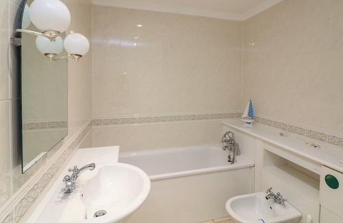 Burgh Island Cottage | Pet-Friendly 11 Thurlestone Rock with Pool in Hope Cove