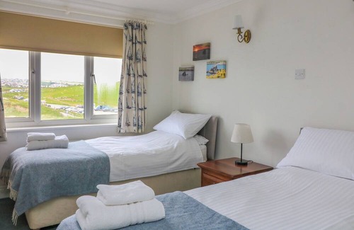 Burgh Island Cottage | Pet-Friendly 11 Thurlestone Rock with Pool in Hope Cove