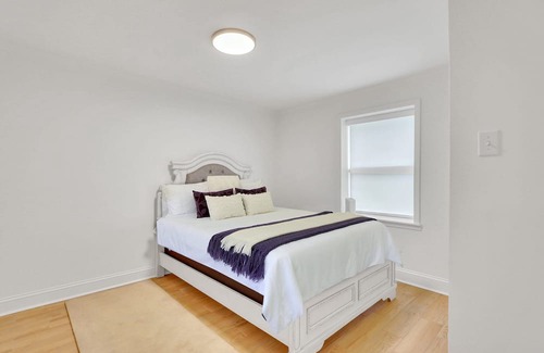 Eastside House | Elegant Bungalow with Pet-Friendly Amenities and Yard