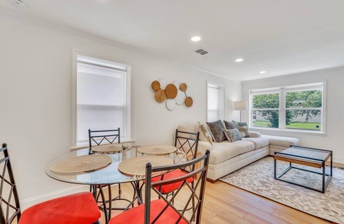 Eastside House | Elegant Bungalow with Pet-Friendly Amenities and Yard