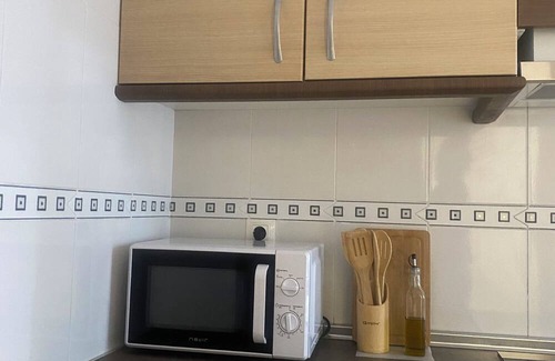 Sant Blai Apartment | Discover En el Corazón de Alicante with Family-Friendly Amenities