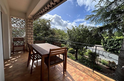 La Roche-Posay Apartment | Family-Friendly Apartment La Roche-Posay with Spa Access