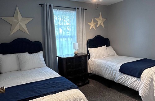 Owosso Apartment | Discover The Middleton: Spacious Home Near Town Amenities