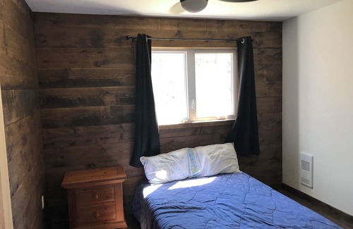 Georgian Bay Cottage | Tranquil New Cottage Retreat with Water Access in Honey Harbour