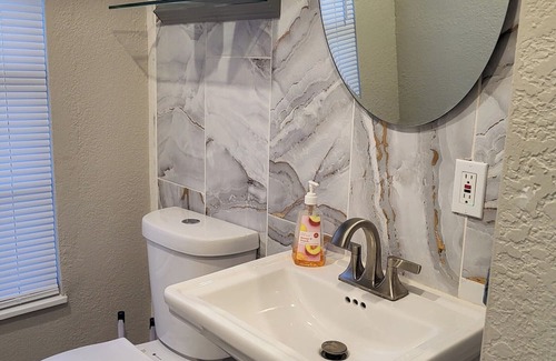 Florida Ridge House | Steps from the Beach: Family-Friendly Stay with Hot Tub!