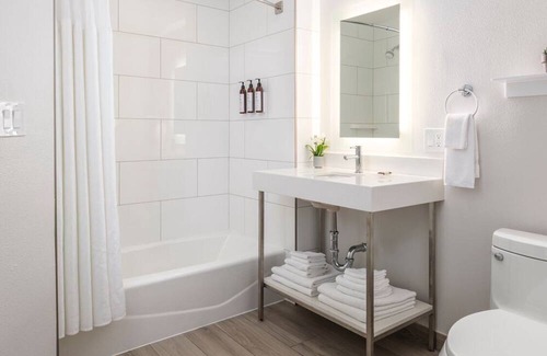 Newport Coast Villa | Pet Friendly Oceanfront Villas at Marriott's Newport Coast