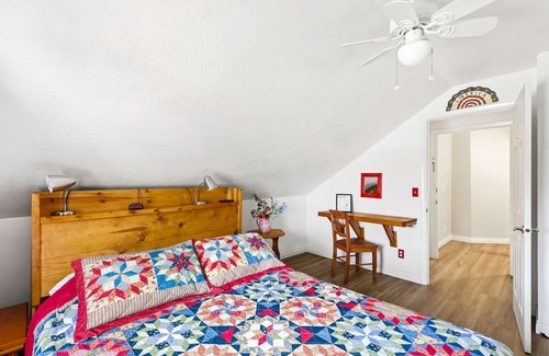 Fairfield House | Family-Friendly Fairfield Park Inn: Cozy Room #3 Awaits