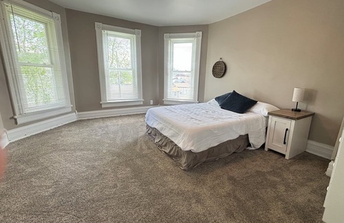 Washington Court House House | Family-Friendly Retreat with Hot Tub in Washington Court House