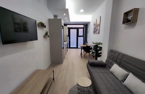 Nou Moles Apartment | Comfortable Apartment by Turia River near Valencia Center