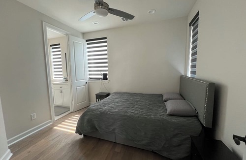 Shady Acres House | Spacious 3-Bed House in the Heights with Free Parking