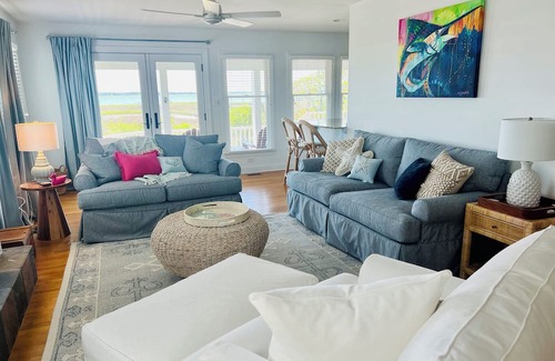 Harkers Island House | Waterfront Retreat on Harkers Island with Boat Access