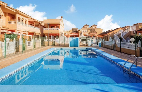 El Chaparral House | A relaxing family holiday awaits you in this holiday home with pool.