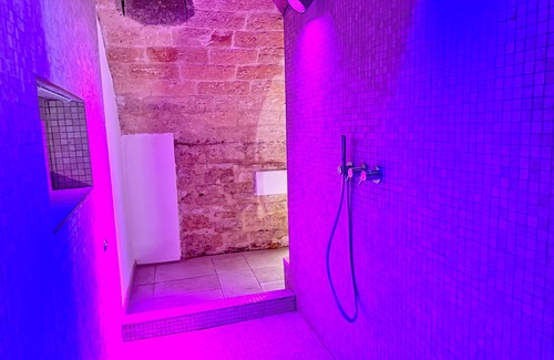 Bisceglie Apartment | Inviting Vrbo Property with Spa, Hot Tub & Breakfast