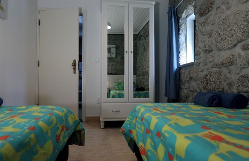 Tabua Apartment | Cozy 2-Bed Apartment with Solar Heated Pool Oasis