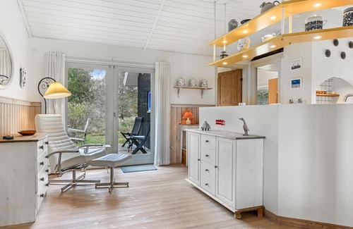 Strandby House | Oceanfront Retreat "Femja" - Steps from the Sea