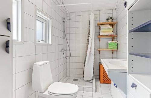 Strandby House | Oceanfront Retreat "Femja" - Steps from the Sea