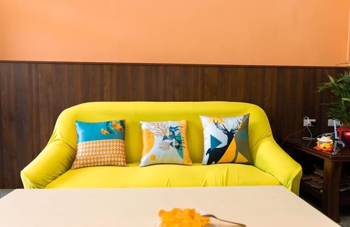 Jinning Bed & Breakfast | Family-Friendly Retreat at SHENSHIMINSHU with Kitchen Access