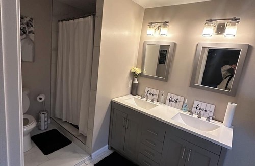 Sylvan Hills House | Charming 3-Bedroom House in the Heart of the City