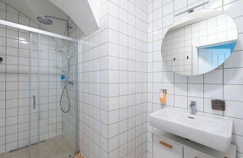 Mautern an der Donau Apartment | Wachau Haven: Idyllic Getaway with Garden Terrace