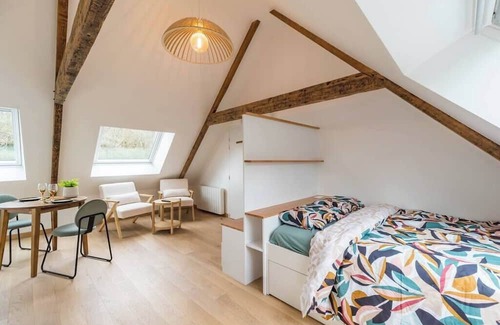 Lannion Apartment | Bright Grand Studio Near Lannion Station and Beach Access
