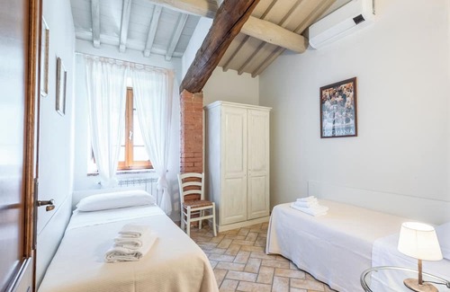 Sovicille Other | Inviting 'Podere Il Moro' Retreat with Pool & Wi-Fi