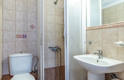 Agios Ioannis House | Cozy Aegean's Top View with Garden and Wi-Fi Access