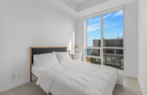 Humber Bay Shores Condo | Elegant 2-Bedroom Retreat with Breathtaking Lake Views