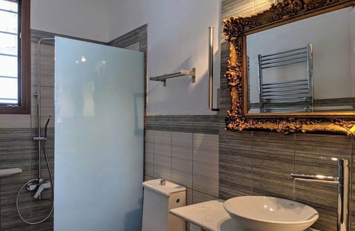 Zagora-Mouresi House | Discover Daria's Home - SeaBlue Veranda with Breakfast & Kitchen