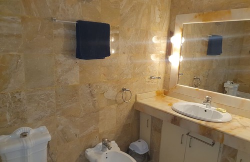 Cocody Apartment | Inviting Apartment with Pool, Garden & All Services Included