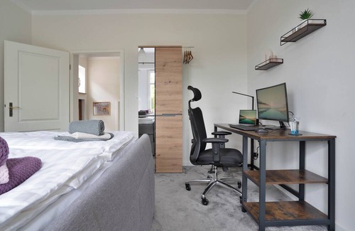 Tecklenburg Apartment | 5 Ferienwohnung with Scenic Views in Tecklenburg Old Town