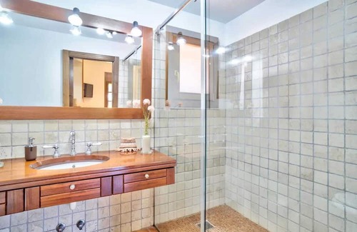 Sant Andreu de Llavaneres Villa | Homerez - Big villa 1 km away from the beach for 16 ppl. with swimming-pool