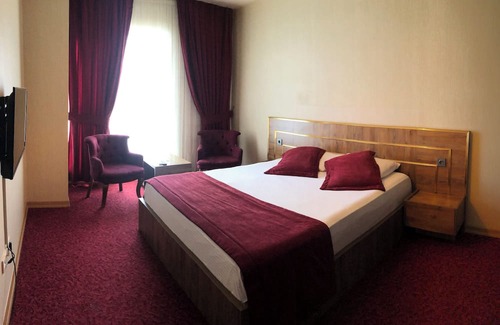 Buyukcekmece Apartment | Family-Friendly Stay at Kosk Konaklama with Kitchen Access